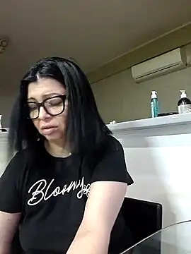 Milf Abigail online show from April 2026 01:55:01 AM