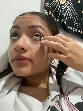 Snapshot of Alicia_ALICIA chatting on December 2024 08:20:01 AM Alicia ALICIA online show from December 2024 08:20:01 AM