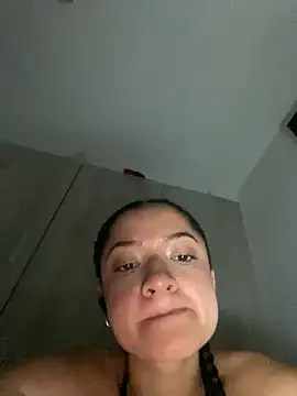 Snapshot of Alicia_ALICIA chatting on December 2024 11:24:01 PM Alicia ALICIA online show from December 2024 11:24:01 PM