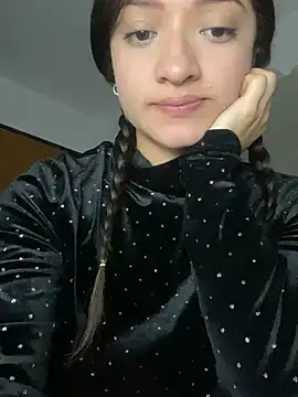 Snapshot of Alicia_ALICIA chatting on December 2024 11:21:01 PM Alicia ALICIA online show from December 2024 11:21:01 PM