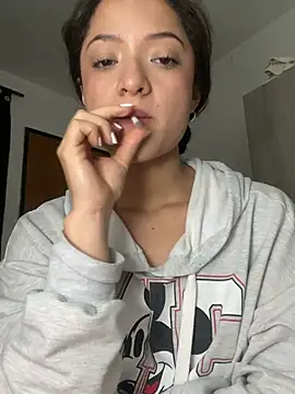 Snapshot of Alicia_ALICIA chatting on January 2025 12:31:01 AM Alicia ALICIA online show from January 2025 12:31:01 AM