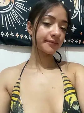 Snapshot of Alicia_ALICIA chatting on January 2025 11:30:01 PM Alicia ALICIA online show from January 2025 11:30:01 PM