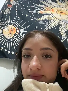 Snapshot of Alicia_ALICIA chatting on January 2025 05:53:01 PM Alicia ALICIA online show from January 2025 05:53:01 PM