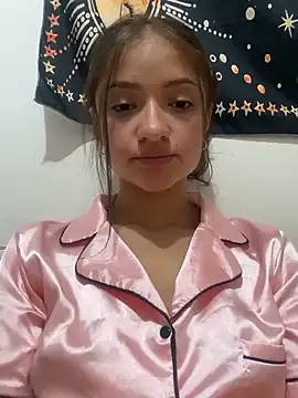 Snapshot of Alicia_ALICIA chatting on February 2025 12:22:02 AM Alicia ALICIA online show from February 2025 12:22:02 AM