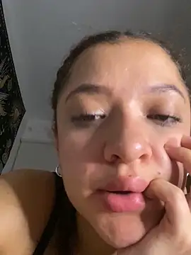 Snapshot of Alicia_ALICIA chatting on March 2025 03:36:02 AM Alicia ALICIA online show from March 2025 03:36:02 AM