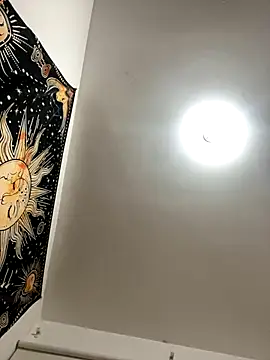 Snapshot of Alicia_ALICIA chatting on October 2025 01:09:02 PM Alicia ALICIA online show from October 2025 01:09:02 PM