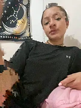 Snapshot of Alicia_ALICIA chatting on October 2025 08:29:02 PM Alicia ALICIA online show from October 2025 08:29:02 PM