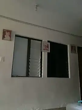 Snapshot of Alicia_ALICIA chatting on November 2025 12:44:02 PM Alicia ALICIA online show from November 2025 12:44:02 PM