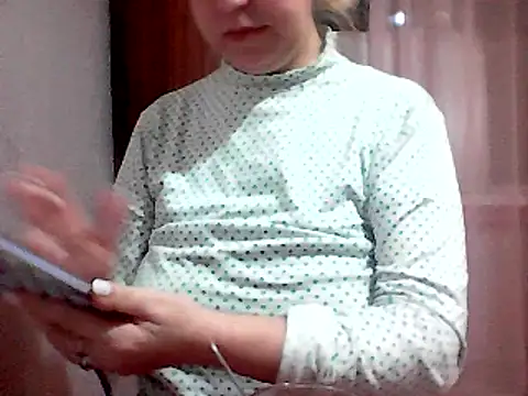 AnaXBerry online show from February 2025 05:54:02 PM