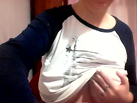 AnaXBerry online show from February 2025 05:29:02 PM