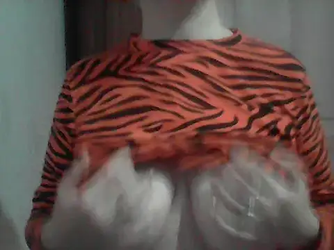 AnaXBerry online show from February 2026 06:30:01 PM