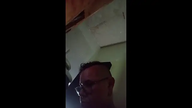 AlanDickson online show from November 2025 10:14:01 AM