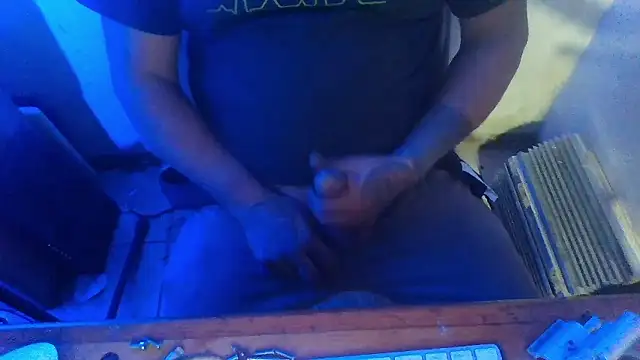 AlanDickson online show from January 2026 05:44:01 AM