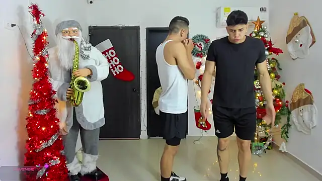 Snapshot of badguyss_bisex chatting on December 2025 11:28:01 AM badguyss bisex online show from December 2025 11:28:01 AM