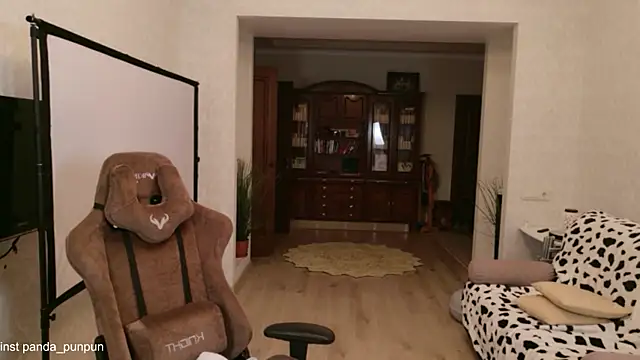 Snapshot of Neko_Kimiko chatting on February 2026 02:36:01 PM Neko Kimiko online show from February 2026 02:36:01 PM