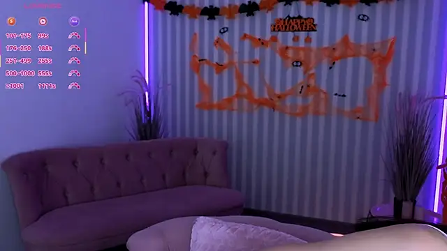 CosmicFaye online show from October 2025 07:41:02 AM