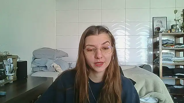 SweetyBabyDemon online show from September 2025 01:44:02 PM