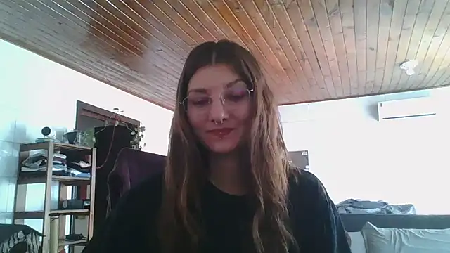 SweetyBabyDemon online show from May 2026 02:44:02 PM