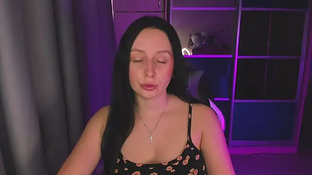 Christy Calypso online show from February 2026 10:25:02 AM