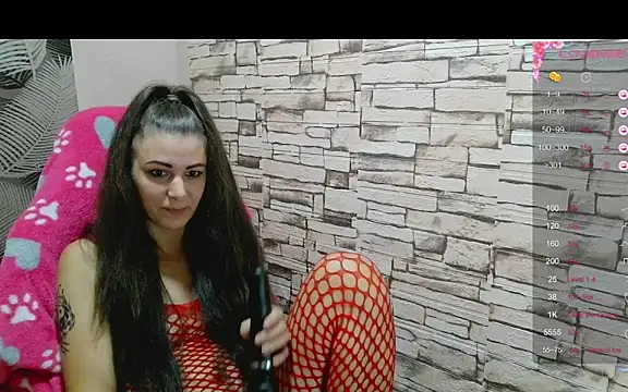 Snapshot of Catbaby32 chatting on November 2025 10:09:01 PM Catbaby32 online show from November 2025 10:09:01 PM