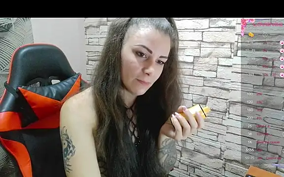 Snapshot of Catbaby32 chatting on November 2025 09:42:02 PM Catbaby32 online show from November 2025 09:42:02 PM