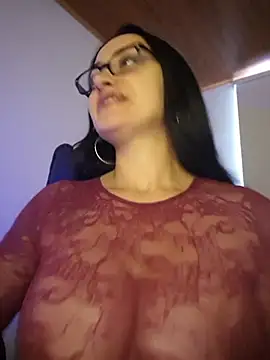 preetypeach online show from April 2026 09:09:02 PM