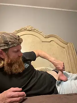 Snapshot of whitehammer94u chatting on December 2024 03:47:02 AM whitehammer94u online show from December 2024 03:47:02 AM