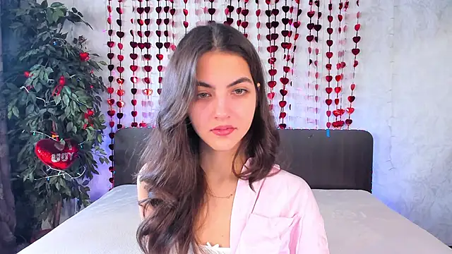 Milana Crystal  online show from February 2025 08:22:01 AM