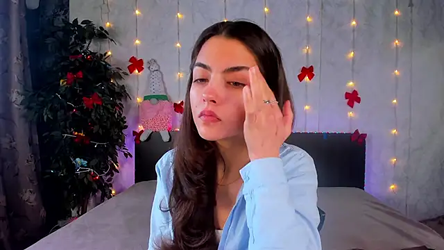 Snapshot of Milana_Crystal_ chatting on January 2026 08:08:02 AM Milana Crystal online show from January 2026 08:08:02 AM