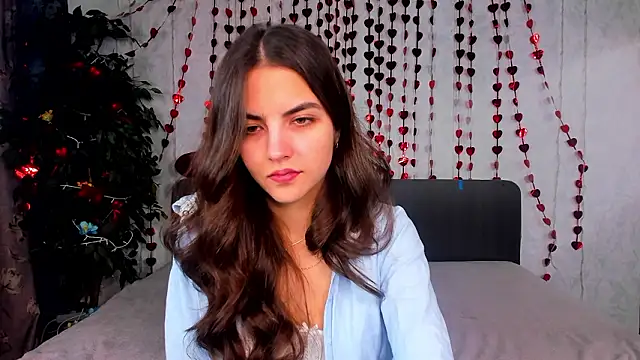 Snapshot of Milana_Crystal_ chatting on February 2026 08:18:01 AM Milana Crystal online show from February 2026 08:18:01 AM