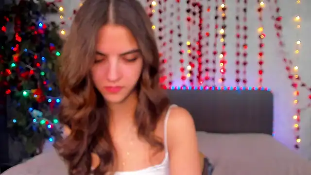 Snapshot of Milana_Crystal_ chatting on February 2026 08:24:07 AM Milana Crystal online show from February 2026 08:24:07 AM