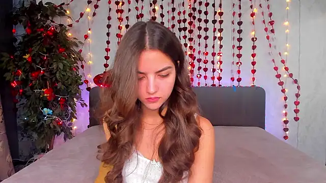 Snapshot of Milana_Crystal_ chatting on March 2026 08:16:01 AM Milana Crystal online show from March 2026 08:16:01 AM