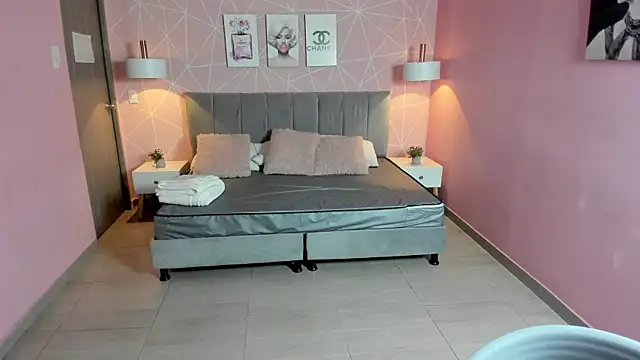 Snapshot of zara__sweet chatting on January 2025 01:07:01 PM zara sweet online show from January 2025 01:07:01 PM