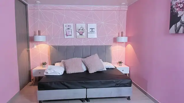 Snapshot of zara__sweet chatting on September 2025 01:03:01 PM zara sweet online show from September 2025 01:03:01 PM