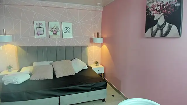 Snapshot of zara__sweet chatting on November 2025 12:26:01 PM zara sweet online show from November 2025 12:26:01 PM