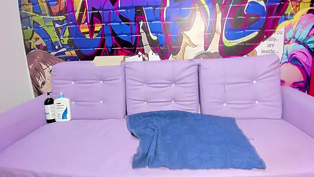 Snapshot of jessi_and_boy chatting on October 2025 11:05:01 PM jessi and boy online show from October 2025 11:05:01 PM