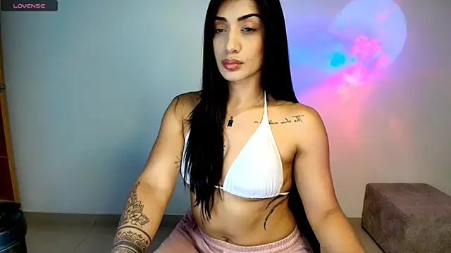 Dannawells online show from March 2026 11:05:02 PM