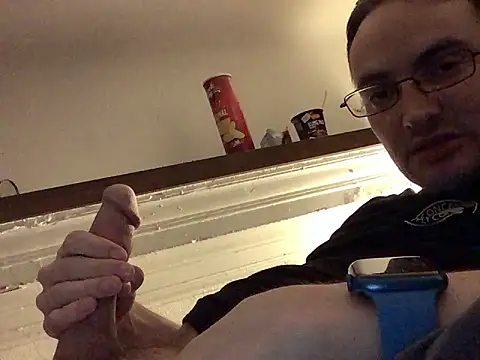 Snapshot of Hebrewhammers42 chatting on December 2024 11:08:01 PM Hebrewhammers42 online show from December 2024 11:08:01 PM