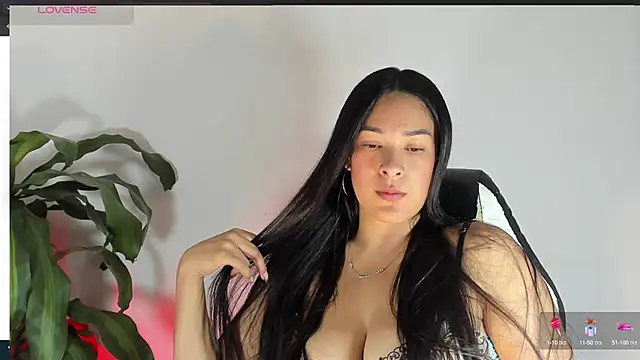 bella hadid1  online show from March 2025 12:08:01 AM