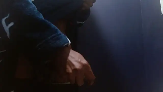 Snapshot of phbbcsham chatting on December 2025 10:05:01 PM phbbcsham online show from December 2025 10:05:01 PM