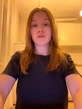 Eva Weyne online show from December 2025 09:42:01 PM