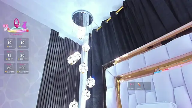 SarayRoyse online show from March 2026 07:40:01 PM