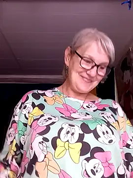irinamaux online show from June 2026 02:08:01 PM