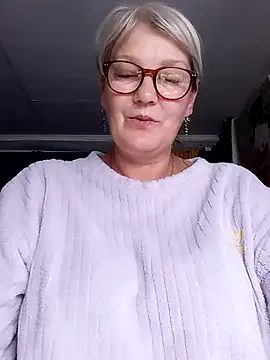 irinamaux online show from July 2026 05:22:01 AM