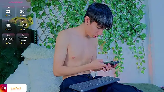 Levii Ackermann online show from February 2026 03:23:02 AM