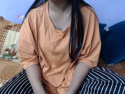 Freya nia online show from November 2025 06:35:01 AM