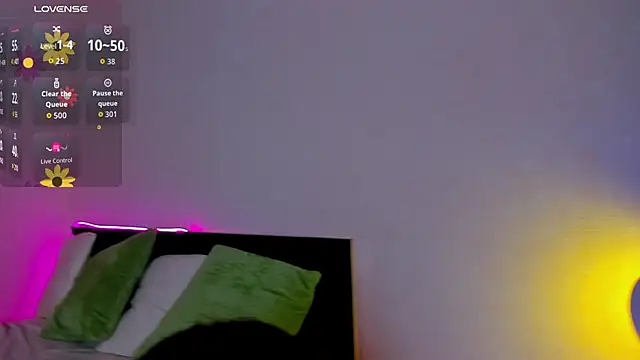 Snapshot of lexxxxxxi chatting on December 2025 06:13:02 PM lexxxxxxi online show from December 2025 06:13:02 PM