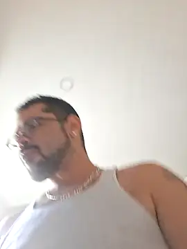 Zander823 online show from February 2026 03:28:02 PM