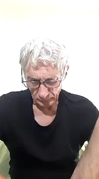 Snapshot of BIGUNCUTHARDCOCK chatting on March 2025 10:22:01 AM BIGUNCUTHARDCOCK online show from March 2025 10:22:01 AM