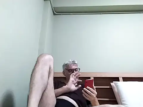 BIGUNCUTHARDCOCK online show from January 2026 02:44:01 PM